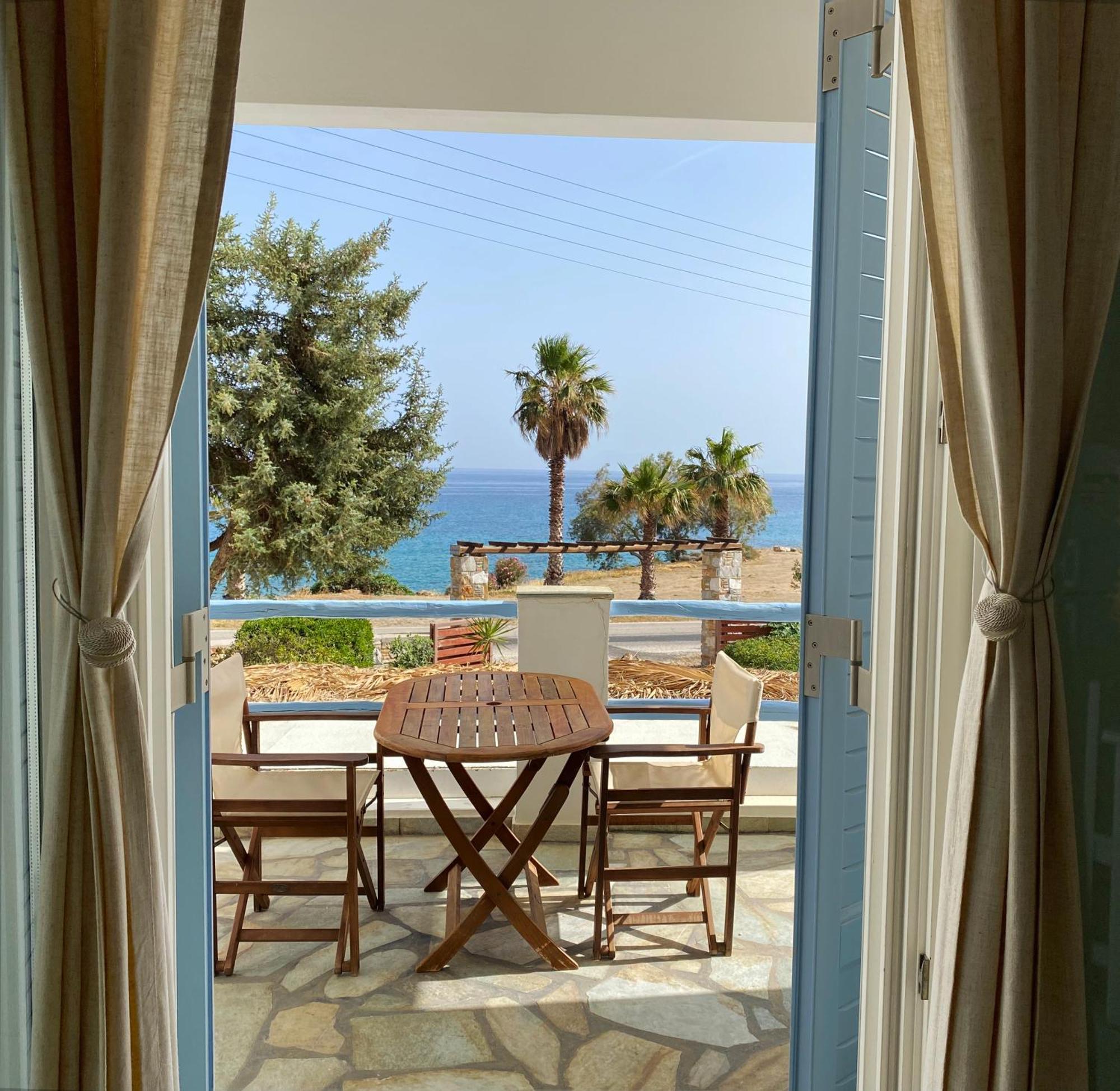 Agnadi Syros Beachfront Studios & Rooms Megas Gialos - Nites Exterior photo