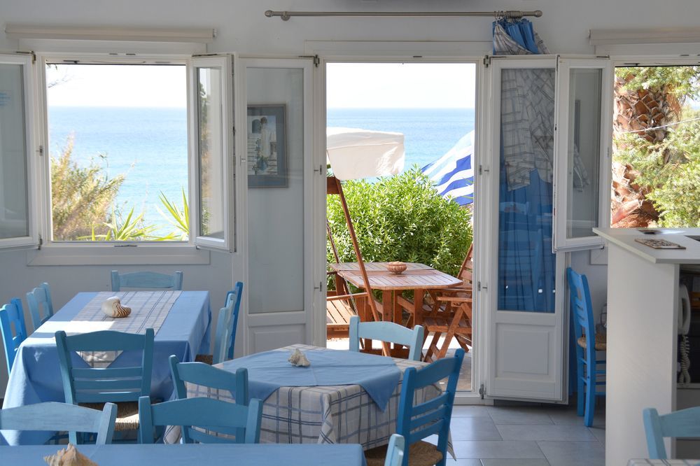 Agnadi Syros Beachfront Studios & Rooms Megas Gialos - Nites Exterior photo